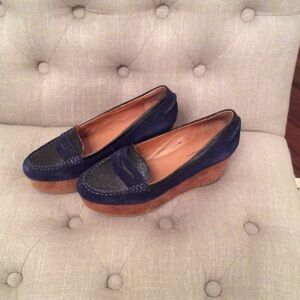 Pilcro Blue and Brown Platform Loafers